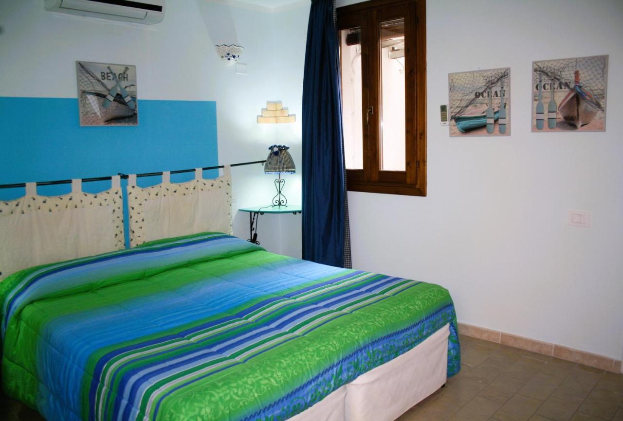 La Pirata Capitana Bed and Breakfast Costa degli Angeli Exteriör bild